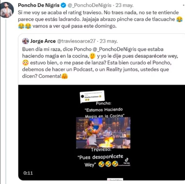 Tuit Poncho De Nigris 