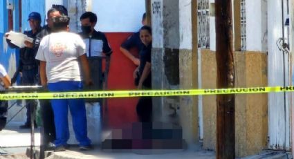 Al interior de una tienda de ropa, atacan a balazos a dos mujeres en Zamora; una falleció