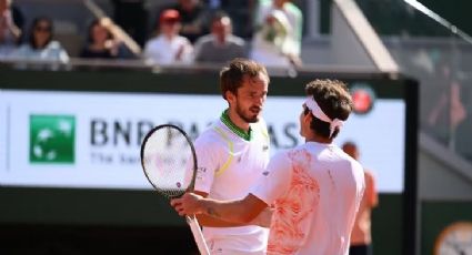 Sorprenden a Daniil Medvedev en Roland Garros y cae ante Thiago Syboth, 172 del ranking mundial