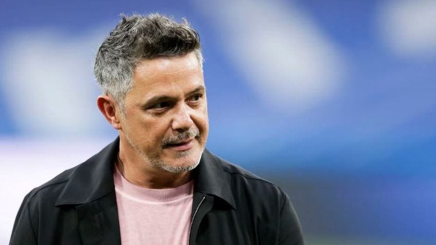 Tras estremecer a sus fans con alarmante mensaje, Alejandro Sanz reaparece y hace inesperado anuncio