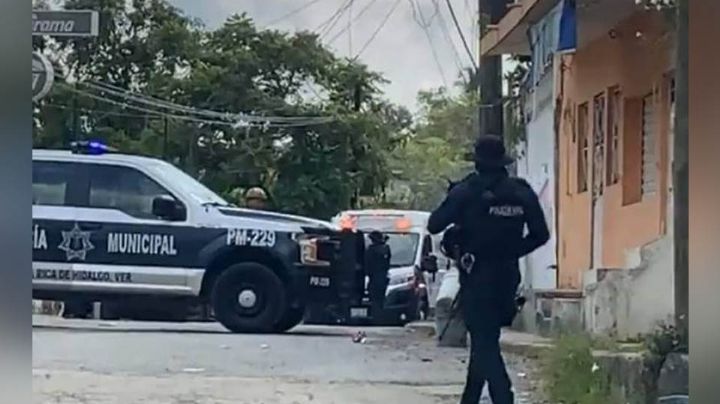 Elemento de seguridad de Pemex es asesinado a balazos al interior de una cantina en Poza Rica