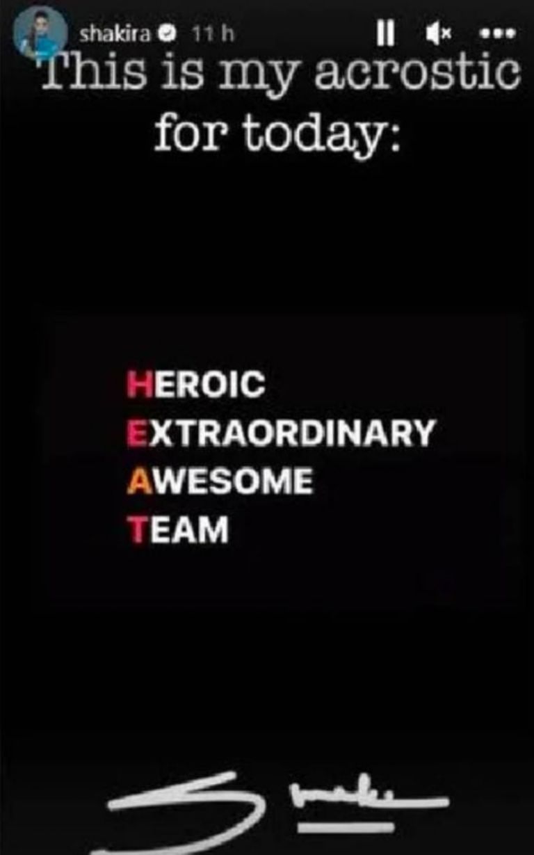 Shakira IG 