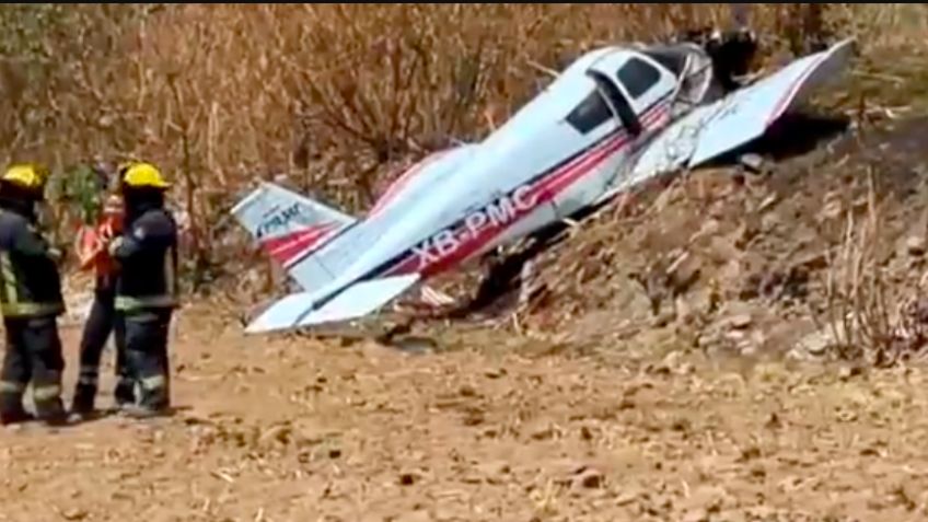 FUERTE VIDEO: Avioneta se desploma en Puebla y deja a dos personas heridas; autoridades investigan