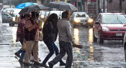 Clima CDMX hoy ¿A qué hora lloverá este lunes? Conagua alerta por chubascos y tormentas eléctricas