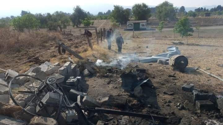 Imágenes fuertes: Explosión de polvorín provoca pánico en un jardín de niños en Ozumba, en Edomex