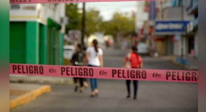 Con un 'narcomensaje' clavado en el pecho, localizan cadáver en parque de Veracruz