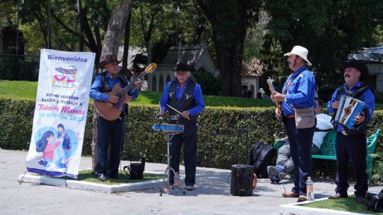 Panteón Sanctorum Día de las Madres