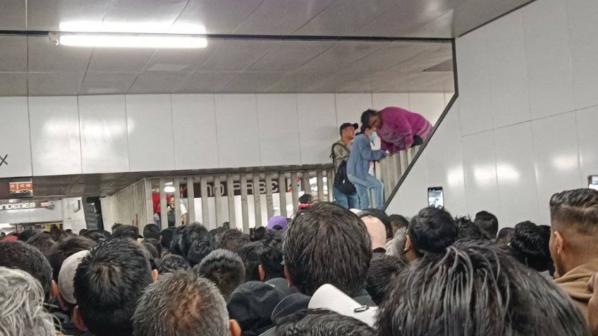 VIDEO: Reportan caos y estampidas de hombres; colapsa la Línea 9 del Metro de la Ciudad de México