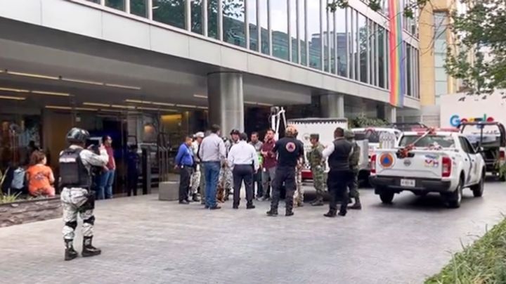 VIDEO: Desalojan oficinas de Google México por supuestas amenazas y "objeto sospechoso"