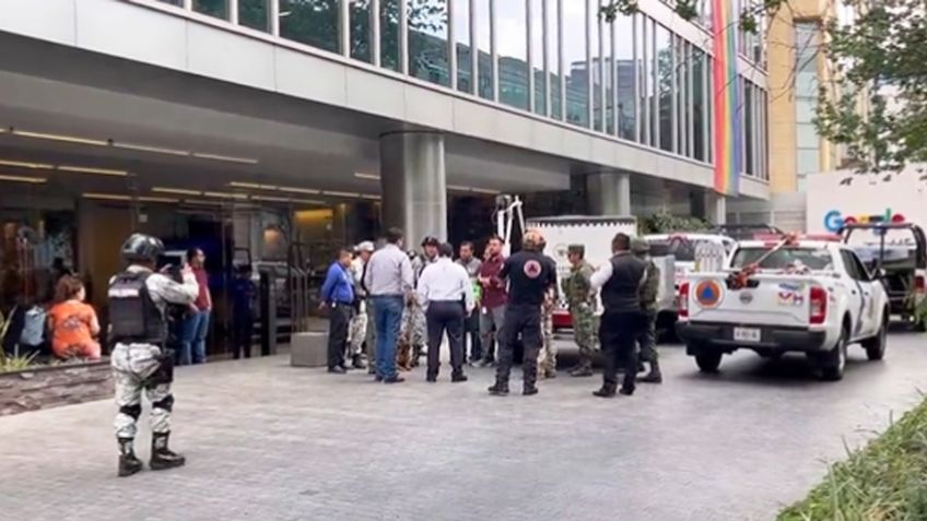 VIDEO: Desalojan oficinas de Google México por supuestas amenazas y "objeto sospechoso"