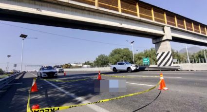 Tragedia en la México-Pachuca: Hombre se lanza de puente peatonal y muere tras ser atropellado