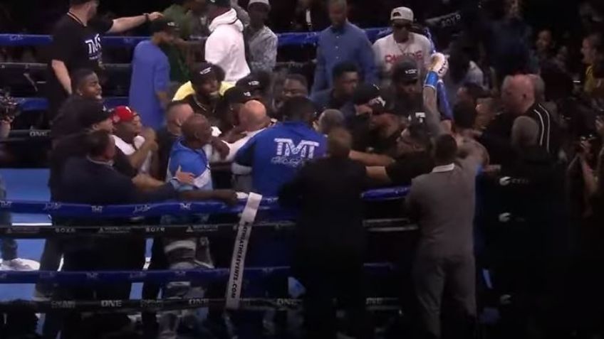VIDEO: Pelea de Floyd Mayweather vs John Gotti III se sale de control y termina en una batalla campal
