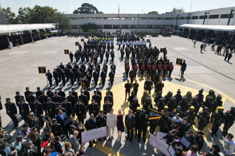 Policía de la CDMX y Claudia Sheinbaum