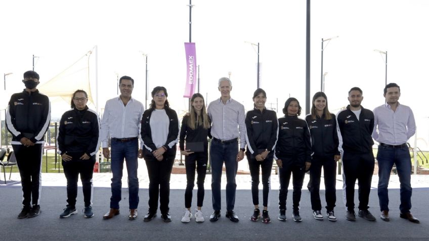En Edomex sí se apoya a deportistas: Alfredo del Mazo entrega estímulos económicos para atletas