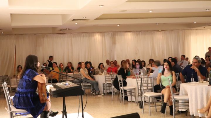 Ciudad Obregón: Refugio del Corazón de María y Ale Zéguer ofrecen una velada maravillosa