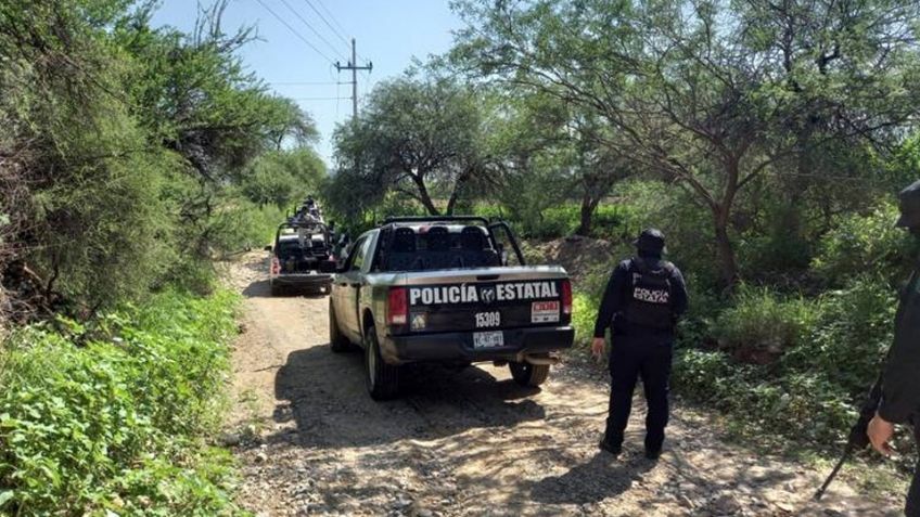 Decapitado y atado de pies y manos, así fue encontrado un cadáver putrefacto al norte de Sonora