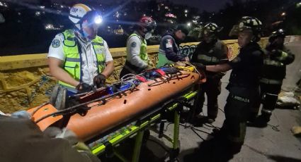 Milagro en CDMX: Hombre cae a un barranco de 30 metros en la alcaldía Álvaro Obregón y sobrevive