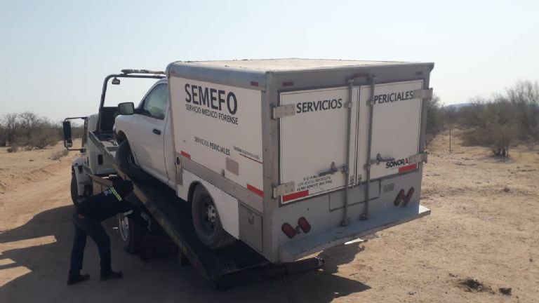 Autoridades atienden accidente carretero en Sonora. Foto: FGJE