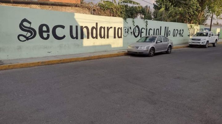 Denuncian a profesor de secundaria por abusar  y acosar a alumnas en Chicoloapan, Estado de México