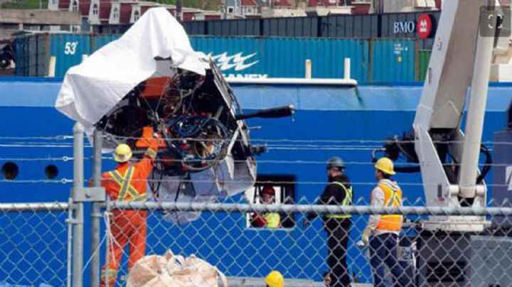VIDEO: Tras varios días, consiguen sacar de fondo del Océano Atlantico los restos del 'Titán'