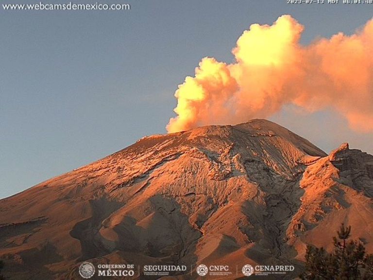 Caída de ceniza del Popocatépetl