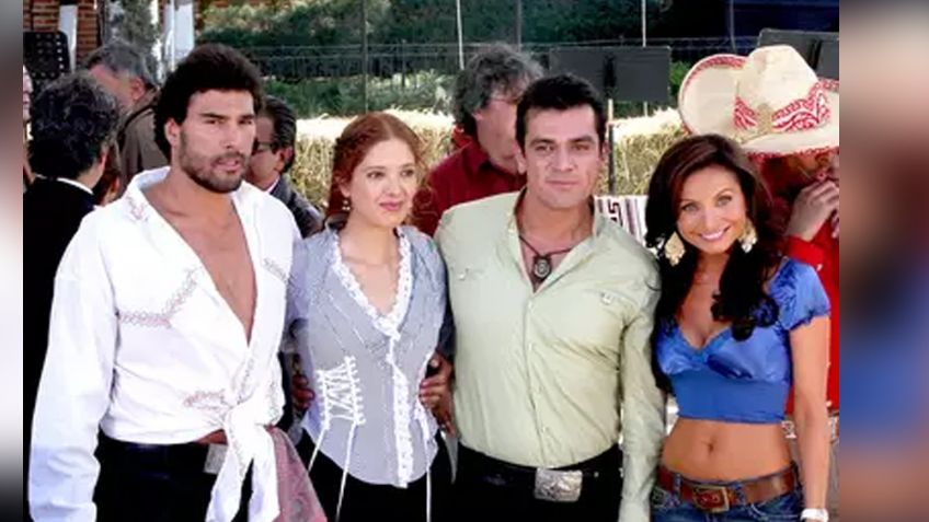 "Se pasan": Eduardo Yáñez defiende a Jorge Salinas tras llamar "mugrosos" a reporteros de 'VLA'