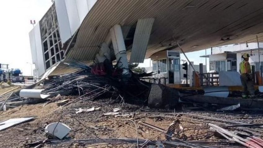 Código rojo: Colapsa la caseta de Tecate, en Baja California; se reporta un muerto al momento