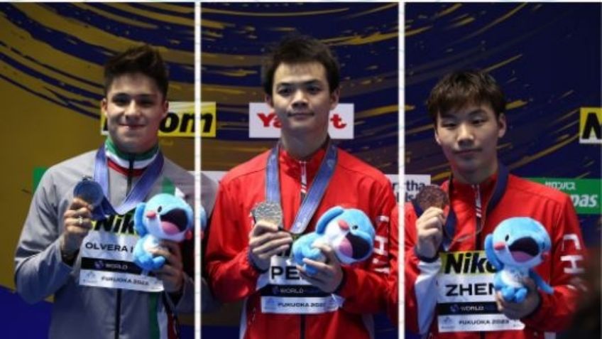 Osmar Olvera gana la tercera medalla para México durante el Campeonato Mundial de Natación 2023