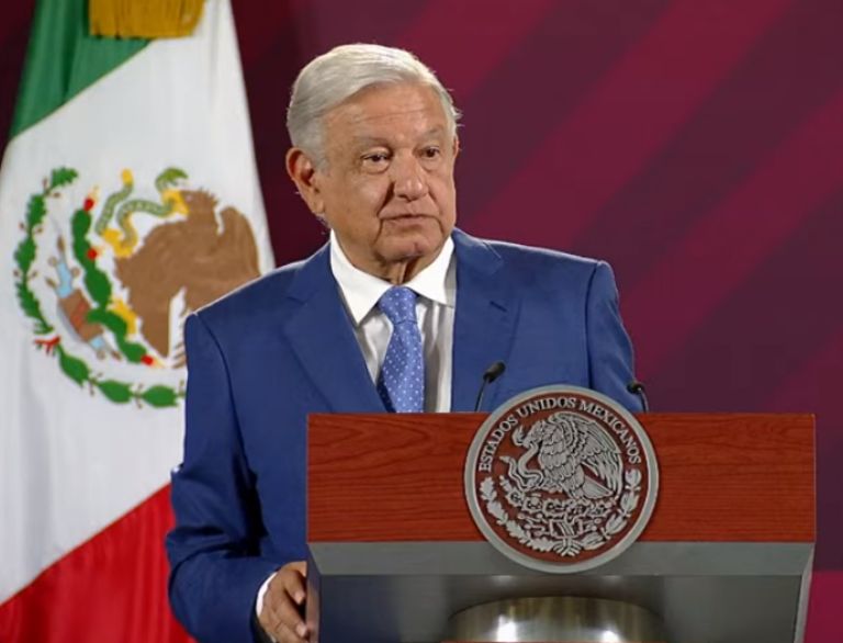 En la imagen, el presidente AMLO en su tradicional conferencia de prensa. Foto: Internet
