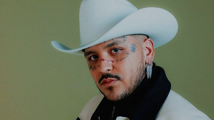 Christian Nodal reaparece irreconocible en redes sociales; bajó de peso y se quito los tatuajes