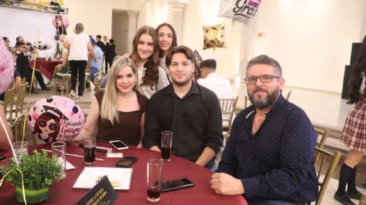 Noche para recordar; Instituto Náinari realiza exitosa ceremonia de graduación