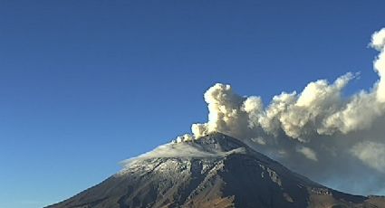 Captan estrella fugaz en el Popocatépetl, rescatan a viajeros extraviados en el volcán esta mañana