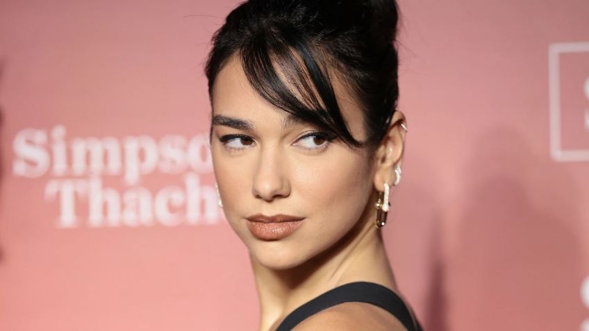 (FOTO) Moda 2023: Dua Lipa sorprende con inesperado calzado en plena temporada de verano