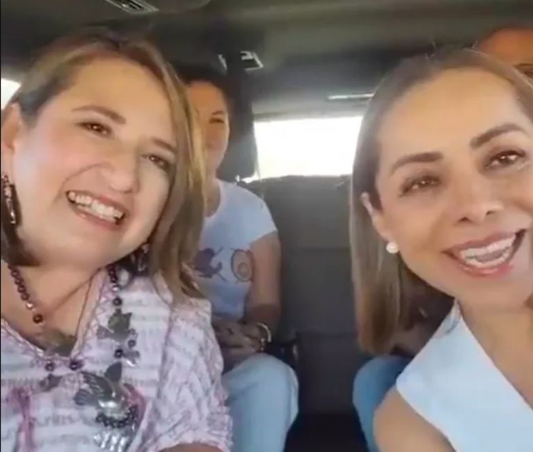 Xóchitl Gálvez y Josefina Vázquez Mota 