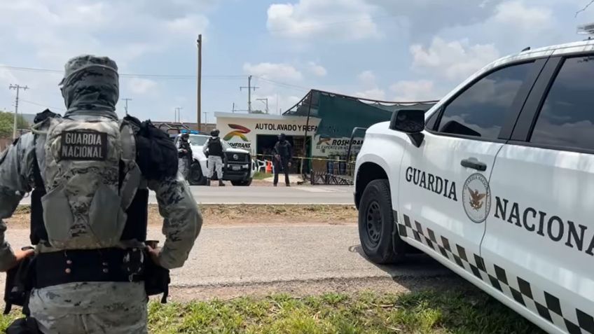 Sujetos armados invaden en autolavado y asesinan a tres hombres en Guanajuato; hay otro herido
