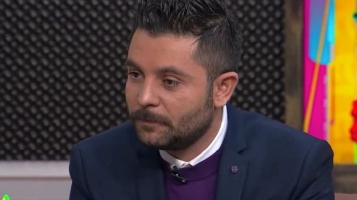 VIDEO: Ricardo Casares enfurece en 'VLA' y abandona los foros de TV Azteca entre gritos