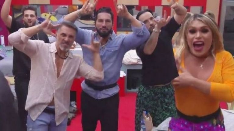 El Team 'Infierno' en 'La Casa de los Famosos'. Foto: Twitter