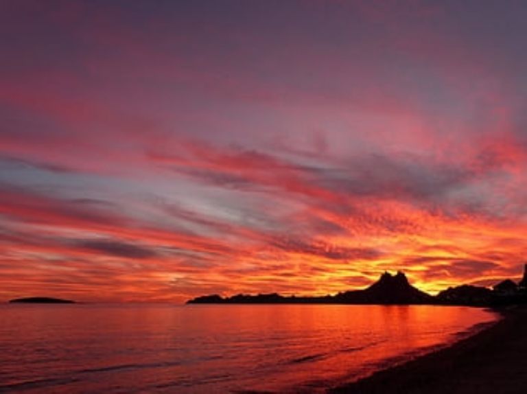 Visita el pueblo mágico de San Carlos, en Sonora. Foto: Internet