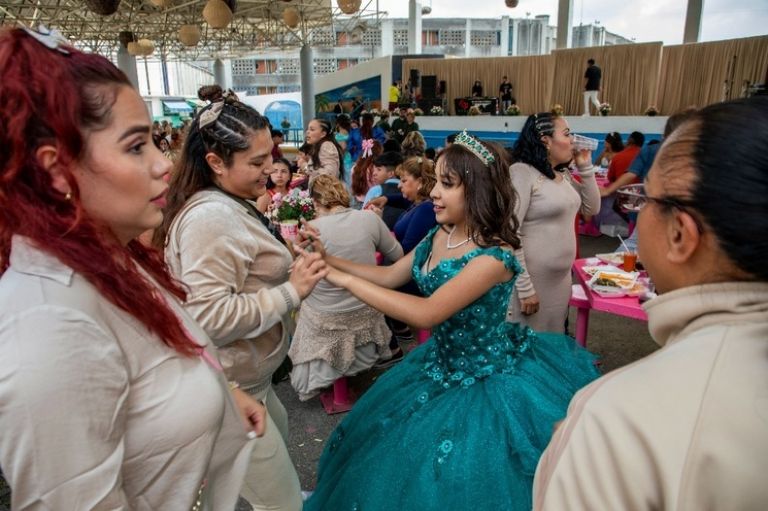 Quinceañeras en Santa Martha Acatitla