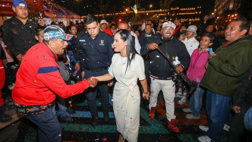 De alcaldesa a estrella de Rock: Reciben entre porras a Sandra Cuevas en la CDMX