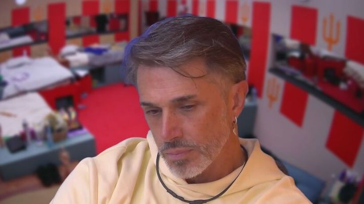 Sergio Mayer se llevó hasta las toallas de 'LCDLFM', así lo exhibió su hija