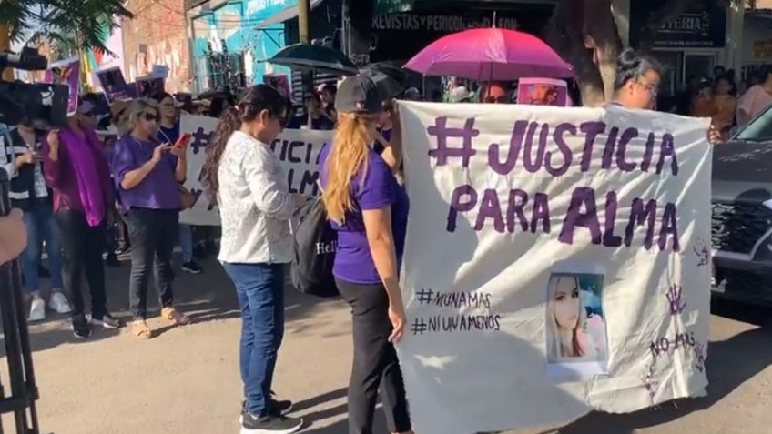 Familiares de Alma Lourdes y colectivos feministas salen a las calles de Ciudad Obregón