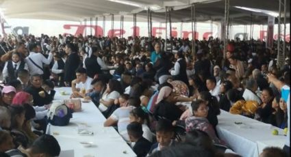 Triunfó el amor: 3 mil parejas se casan en boda comunitaria de Ecatepec; Rifan viajes