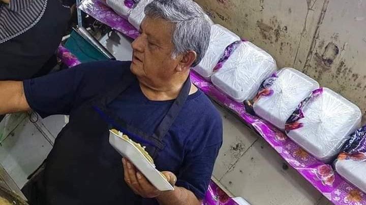 Taquero se hace viral por su parecido con AMLO; internautas piden 'taquería del Bienestar'