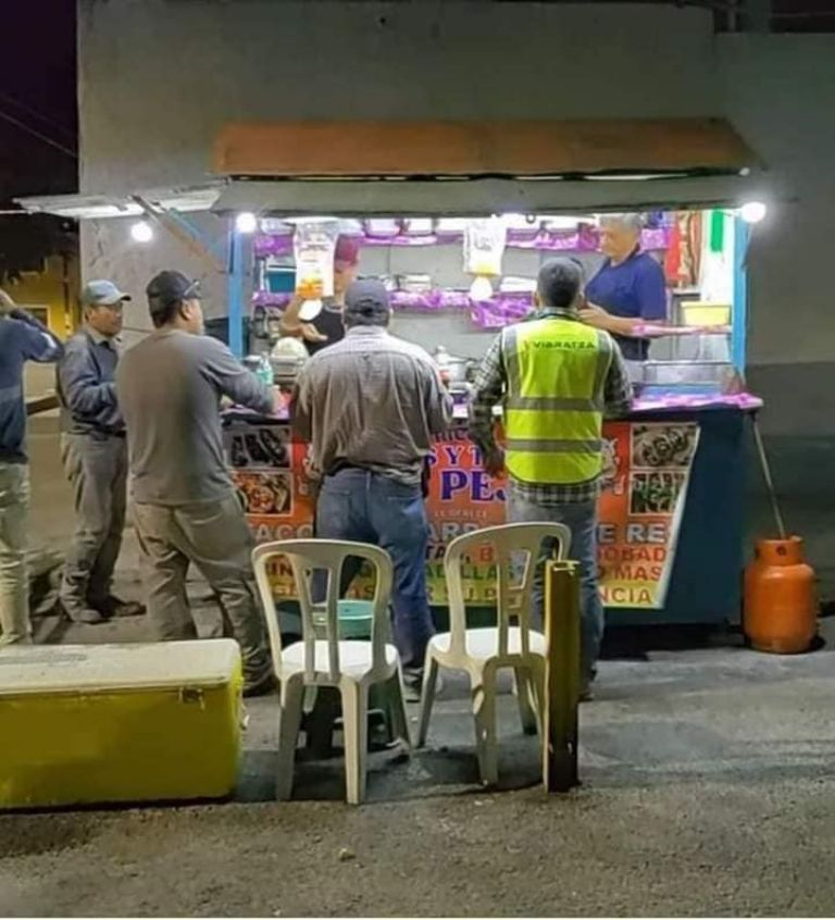 AMLO taquero en San Luis Potosí