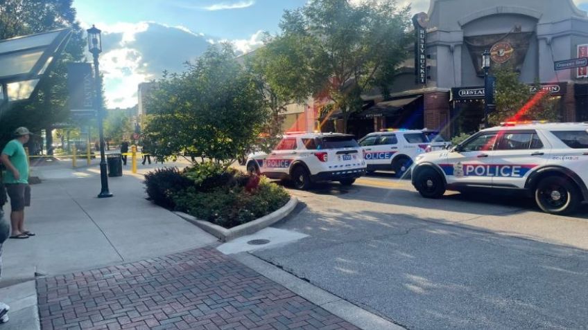 Tiroteo en centro comercial de EU deja a 1 muerto y 1 herido; detienen a 5 sospechosos