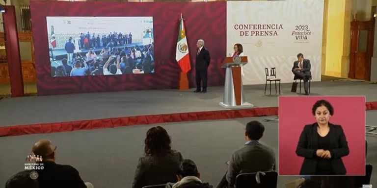 AMLO celebró el regreso a clases 2023-2024. Foto: Gobierno de México