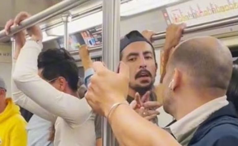 Argentino se queja del Metro de la CDMX