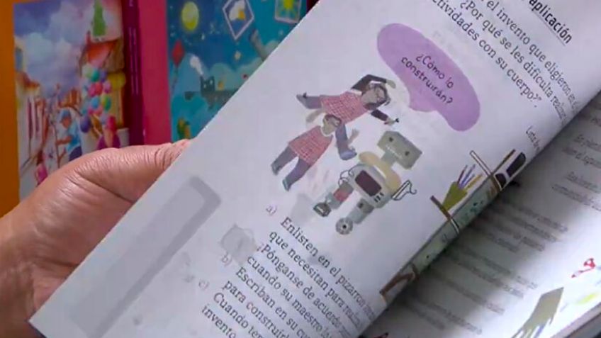 "Libro por libro": AMLO defenderá libros de texto de la SEP con conferencias de prensa vespertinas