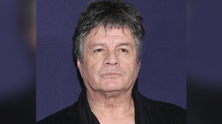 Tras muerte de Rebecca Jones y "vivir un infierno", Alejandro Camacho presume a su novia en 'Hoy'